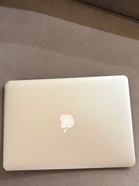 MacBook Air 13" (Early 2015) w/ Upgraded 1 TB of Memory
